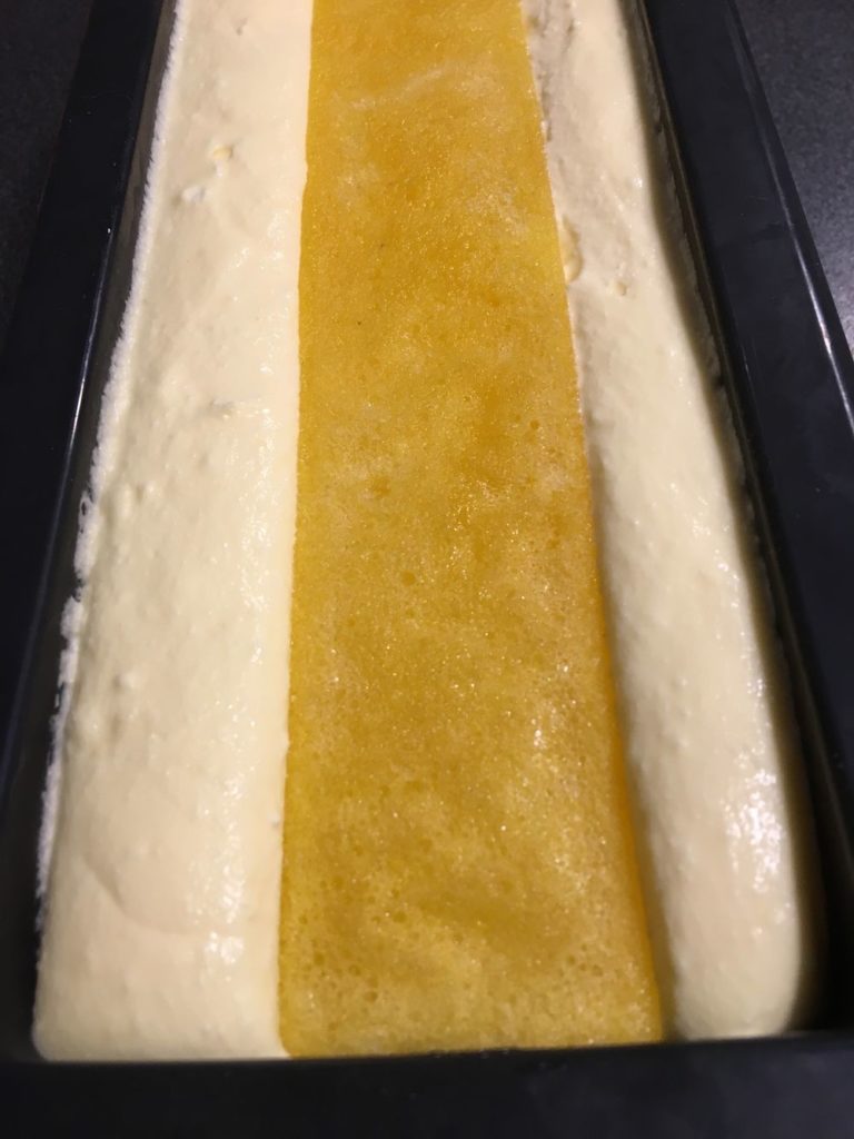 Bûche citron meringuée avec insert orange