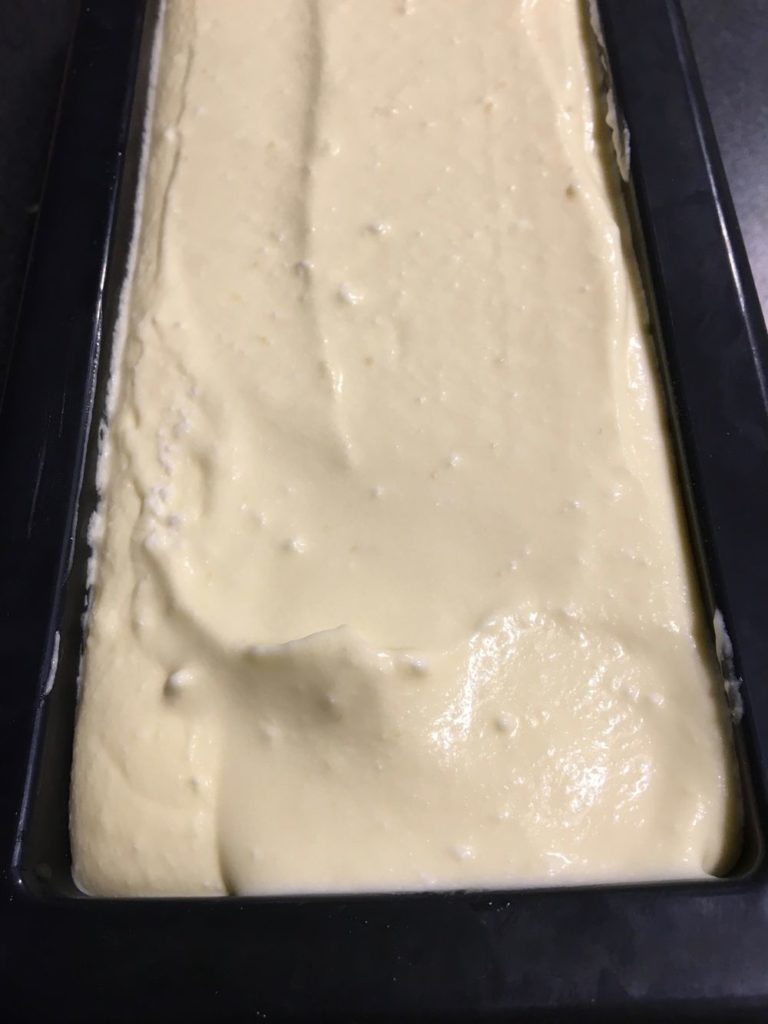 Bûche citron meringuée avec insert orange