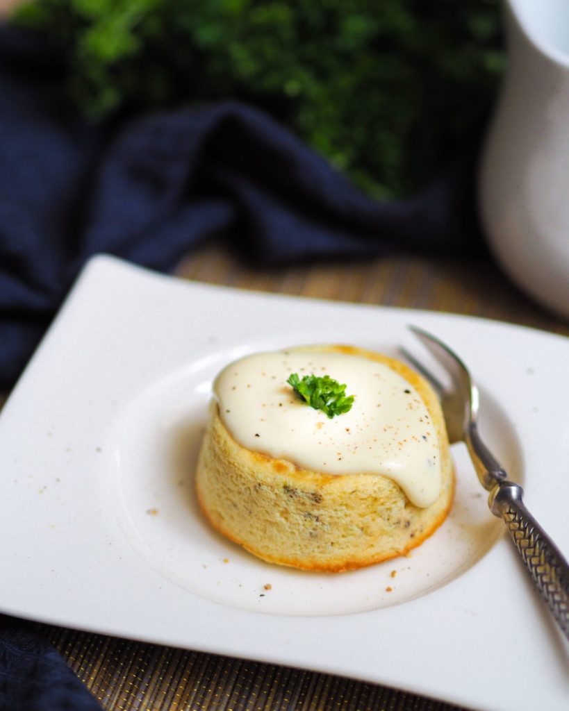flan de brocoli avec un coeur coulant