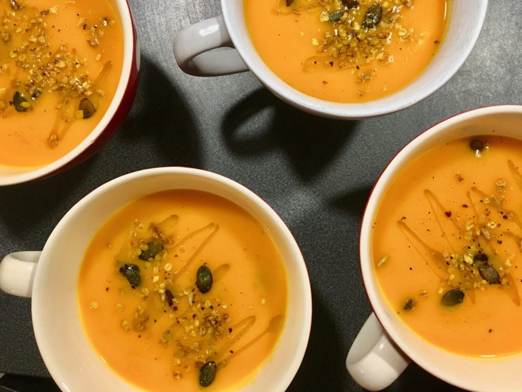 velouté Thermomix avec du granola salé